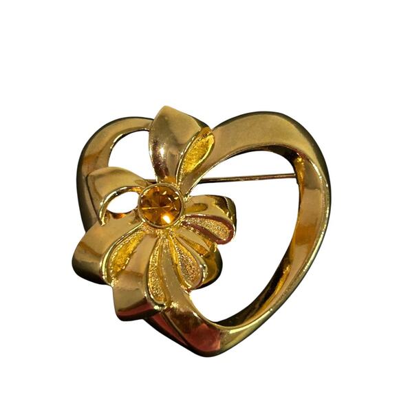 Vintage Goldtone Brooch Pin Heart Shape with Bow Orange Crystal 1.5 Inch - Picture 6 of 6